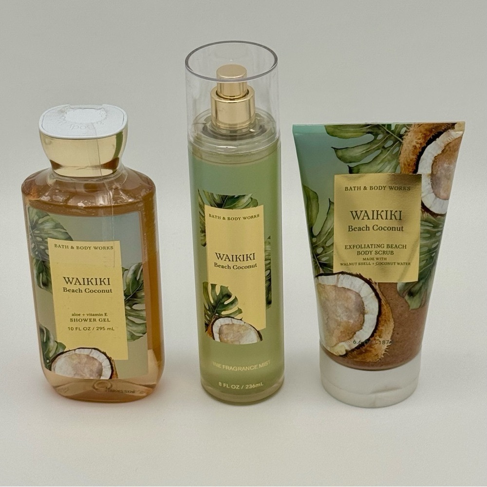 Bath & Body Works Waikiki Beach Coconut Body Care Gift Set NWT - Picture 2 of 5